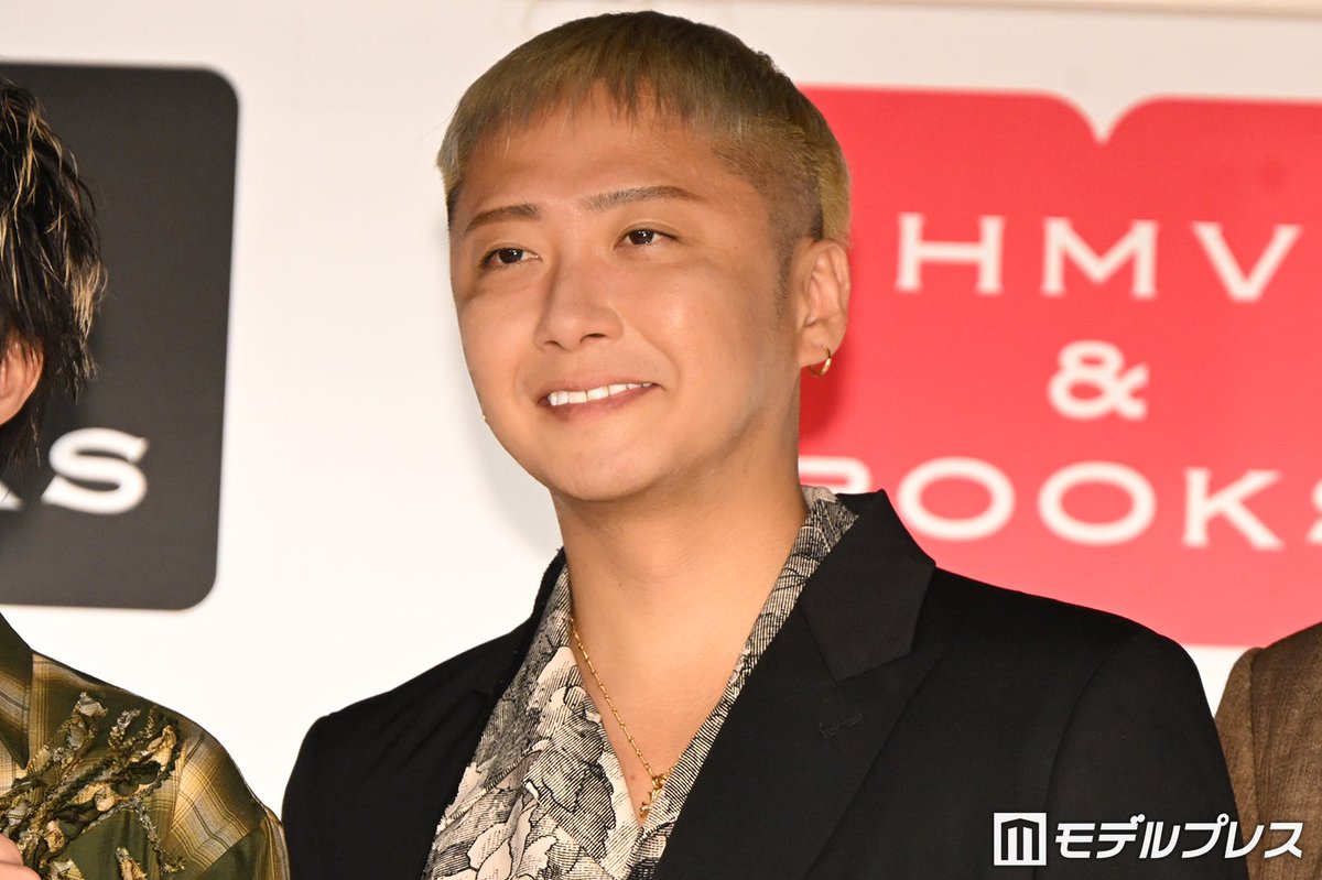 modelpress's tweet photo. Da-iCE、結成15周年写真集
「+DOME PHASE」発表会見に出席✨️
大野雄大「5人で何年続けたい?」への回答にメンバー総ツッコミ
https://t.co/nHUkCE75mQ
工藤大輝「関節の痛みも和らげられる?」
→大野「マイクと杖は持っているかも」
@Da_iCE_STAFF https://t.co/95nOe0d5uN