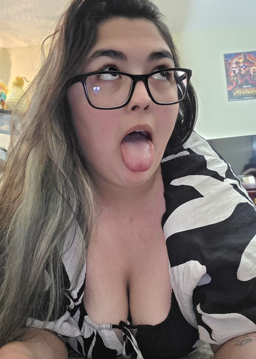 TheShyBBW's tweet photo. https://t.co/spXqnt5DsR https://t.co/BfeiNtRtGd