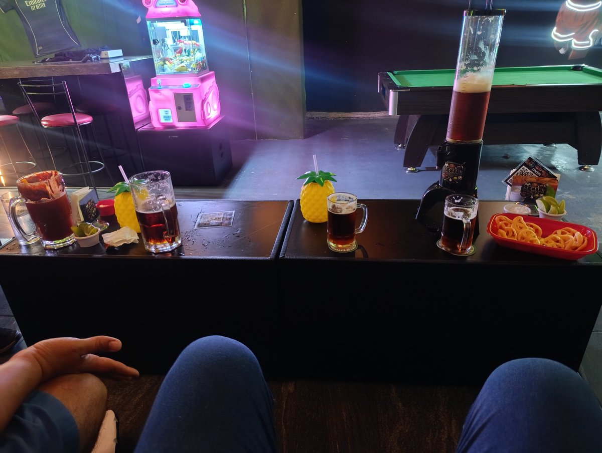 Eduardolly01's tweet photo. Ya en @EL_CLUB_PRIV , a quien conoceremos hoy por acá? 🤭😈 https://t.co/s7qZvtYxBr