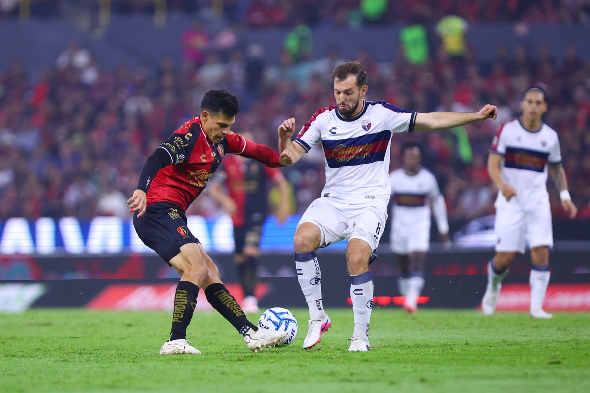 LigaBBVAMX's tweet photo. ⏱️ Arranca el complemento en GDL.

@AtlasFC 1-0 @Atlante 🦊🆚🐴

#LaLigaDeLaAfición✨ | #J7 | #AP26 | #ATSATL https://t.co/r2HoKI0WY0