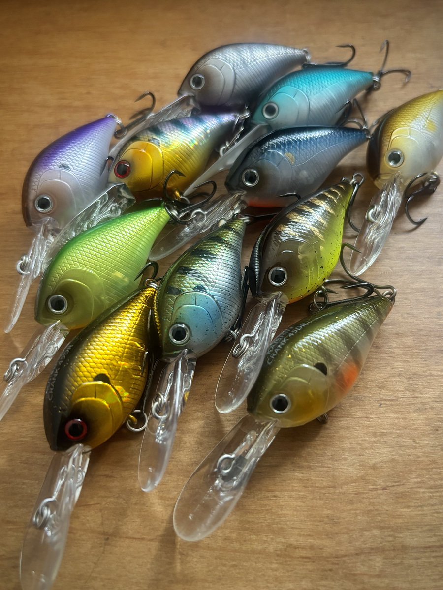 NOIKEmarketing's tweet photo. NOIKE『KAISHIN CRANK』
45SRと45DR
全色並べて撮ってみた。
昔、こういう撮り方した
カラーチャートのポスターがあって、
ずっと眺めてたのを思い出します。
全色揃ってると何か嬉しい♪
https://t.co/xZwPTWcqYd
#NOIKE
#カイシンクランク
#45SR #45DR https://t.co/0C8ShVG04S