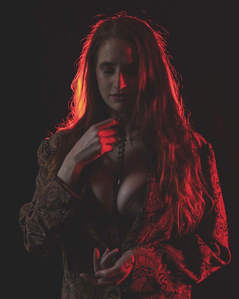 Saint_Rose_Mary's tweet photo. https://t.co/2gNEdyRtEx  taking calls tonight @NiteFlirt https://t.co/m4fL6aHjoH