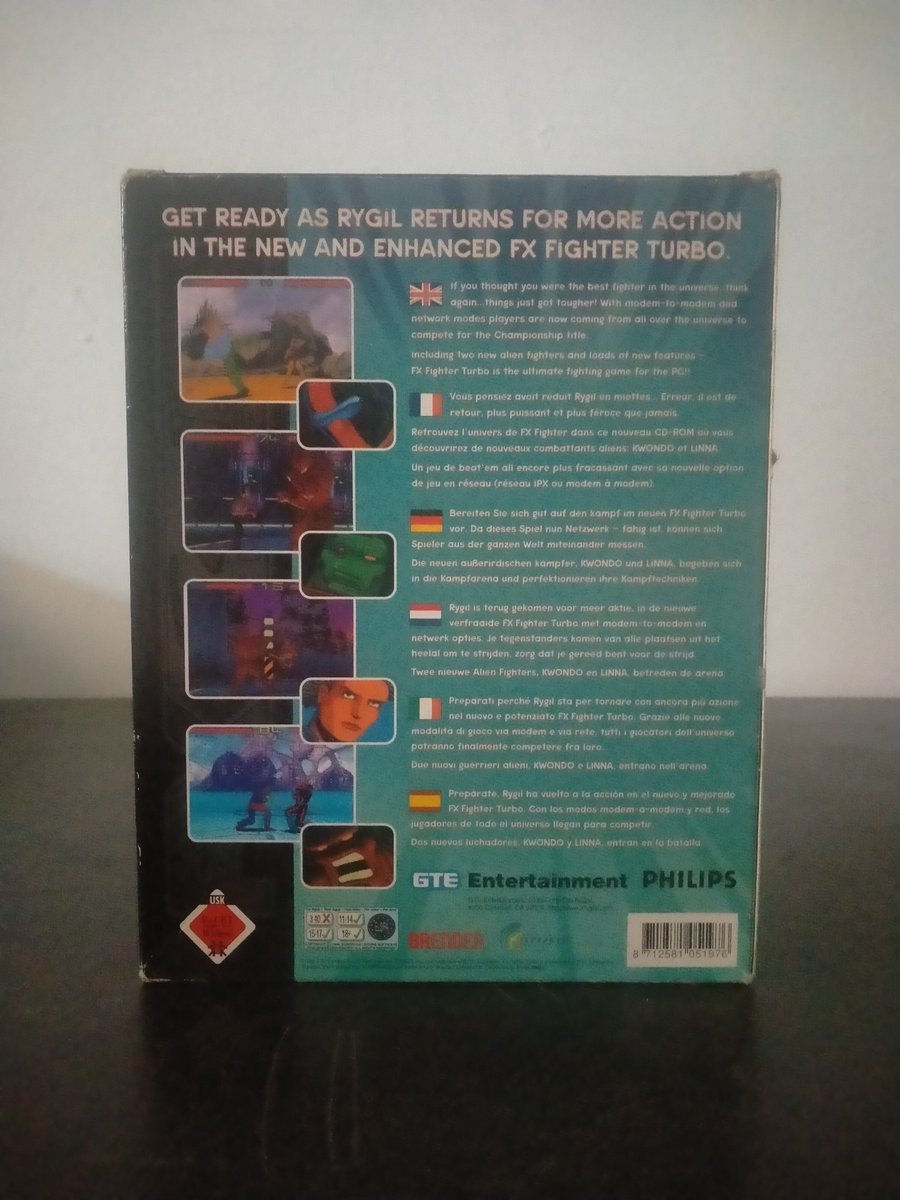 pcgamearchive's tweet photo. “The Ultimate Network PC Fighting Game”.

FX Fighter Turbo convirtió el combate por red o módem en argumento de portada. En PC, conectarse también formaba parte del desafío.

#pcgamearchive #FXFighterTurbo #bigbox https://t.co/n0mmx1Qi84