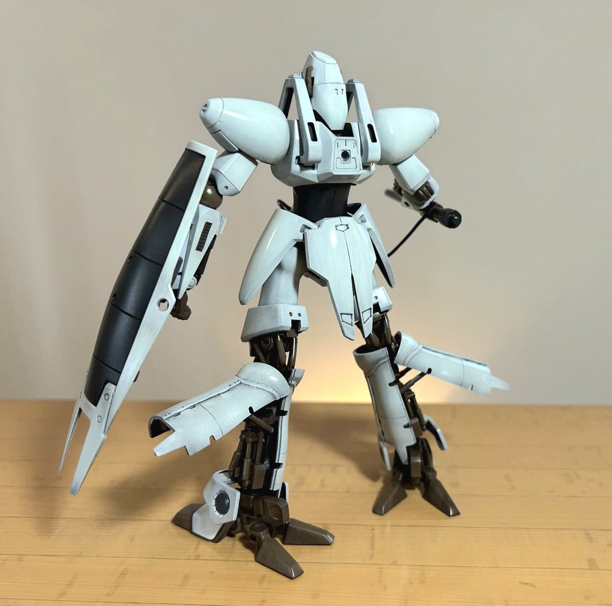 DeathMako36929's tweet photo. #秋のプラモ展示会２０２６
#プラモデルライフ
naga 様，開催頂き有り難う御座います✨
チマチマ作業しておりました、
1/144 旧HG��エルガイム
ひとまず、見れる形になったので
参加させて頂きたく
宜しくお願い致します～＼(^-^*) https://t.co/2IZ2nRPkzf