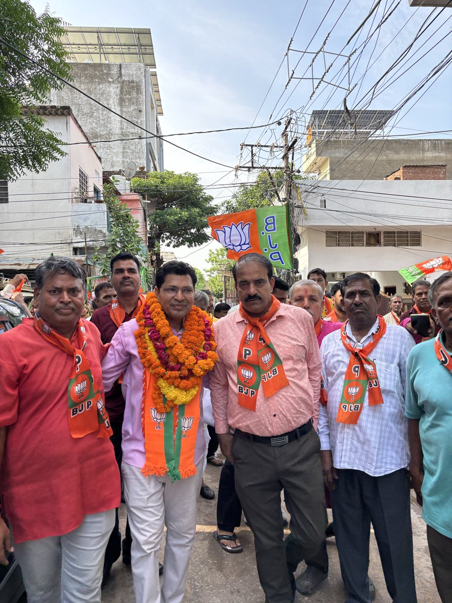 rakeshsoniobc's tweet photo. महेश नगर में वार्ड नंबर 85 मालवीय नगर जयपुर। मे
प्रेम चंद  बडेतिया के कार्य प्रचार में https://t.co/LT2v52ub4Z