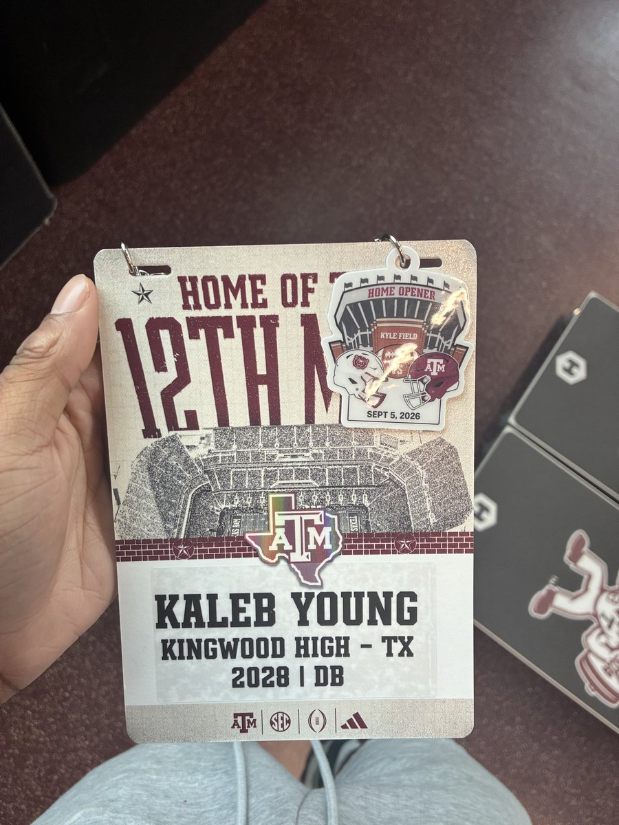 kaleb_young6's tweet photo. Thank you @LThornburghTAMU for visit looking forward to another great Talk with you. @AggieFootball the atmosphere was amazing really eye opening experience thanks for the opportunity 🤍 @3ironsg @Darius_joiner24 @CoachMikeElko @CoachBGA @KHSMustangFBall @CoachWishom @CoachNupe https://t.co/OH6cIjDw2S