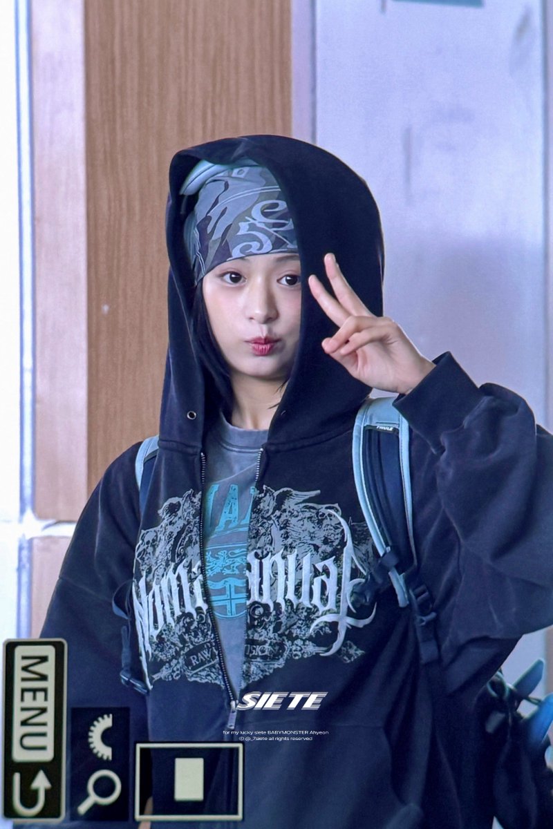 _7siete's tweet photo. 260906 👋🏻👋🏻👋🏻
#AHYEON #아현 #BABYMONSTER #베이비몬스터 https://t.co/ilxqrJCuGy
