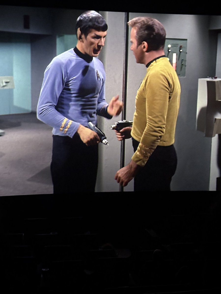 annmariesegal1's tweet photo. #StarTrek60 #startrekthewrathofkhan #twok #spaceseed @AMCTheatres @StarTrek and my forever crush @WilliamShatner ❤️😍🤩🎶🥹🖖👓 https://t.co/WYQ50v5r3f