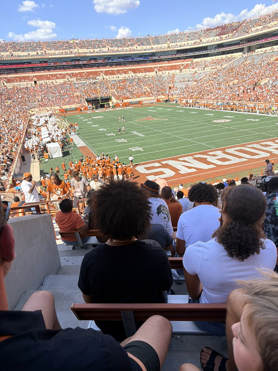 Kade_Thib27's tweet photo. I had a great time at the university of Texas today amazing atmosphere 
@Coach_ZBass @TexasRecruiting @BWells409 @Mark_Orphey @coach_pat84 https://t.co/Bz9hMHLl8S