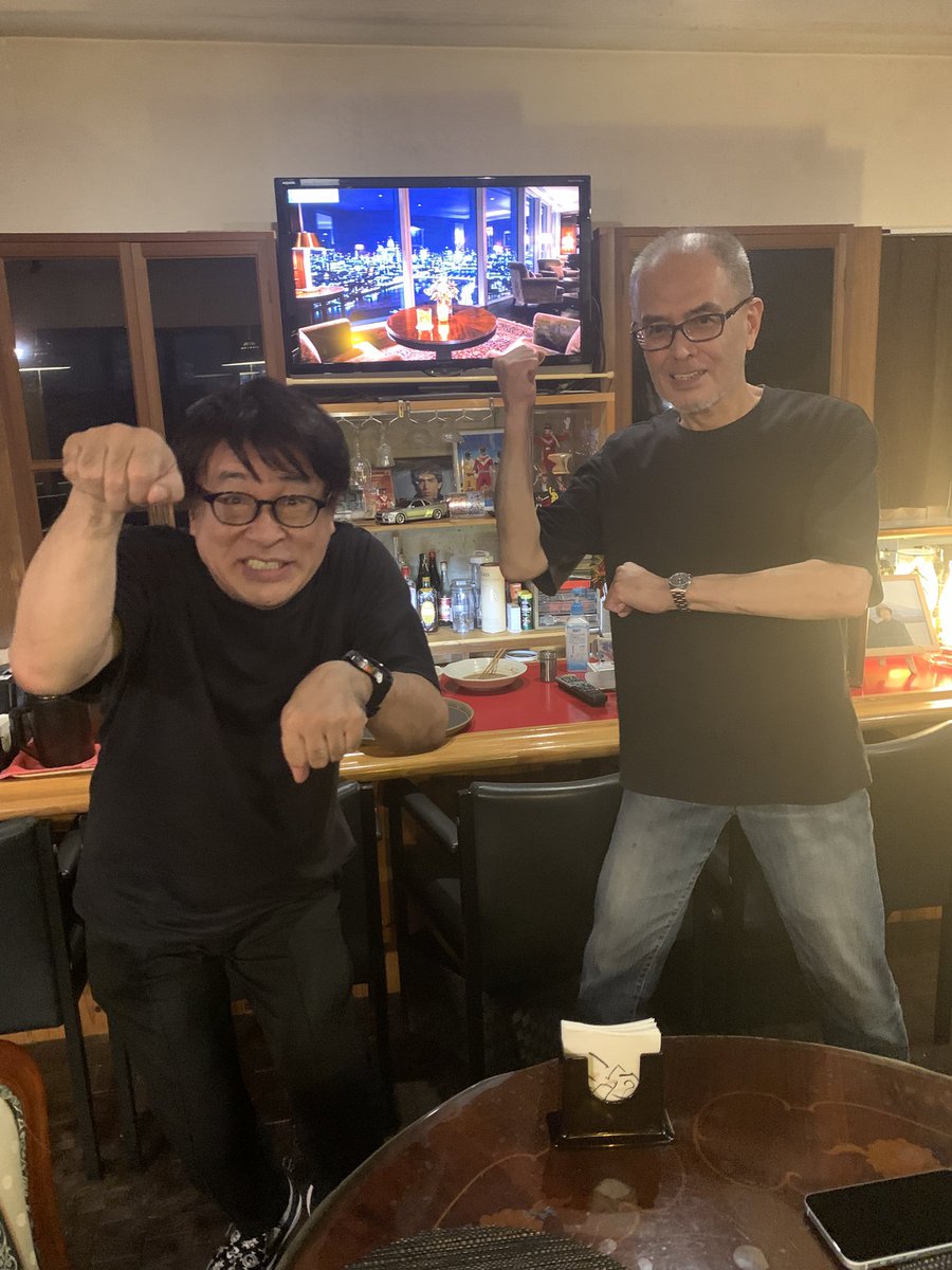 mihokugashige's tweet photo. 令和8年熊本地震で、震源地に近い八代で被災したヒーローがいる

ご兄妹で『そよ風茶房 游』を営んでいる川崎龍介さん。

太陽戦隊サンバルカンの初代バルイーグル大鷲龍介を演じた、その人である。

地震日から1ヶ月、グチャグチャになった店内を片付けて、9月5日無事に営業再開されました。

まぁ、飯が美味い、しょうが焼き定食最高でした。

休まれてた1ヶ月を取り戻す為に何か出来ないか、こちらも考えてみたいと思います。

#太陽戦隊サンバルカン
#バルイーグル
#大鷲龍介
#川崎龍介
#八代
#令和8年熊本地震