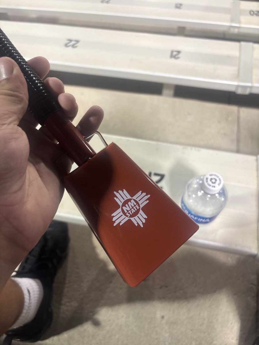 BoDavis525572's tweet photo. Thank you @NMStateFootball for the game invite it was truly a blessing. I had an amazing time!!! @mikeymarquardt @CoachHerb_ @feltonium27 @806hsscmedia @GL_Martin82 #GoAggies https://t.co/J9hEOIlrFm