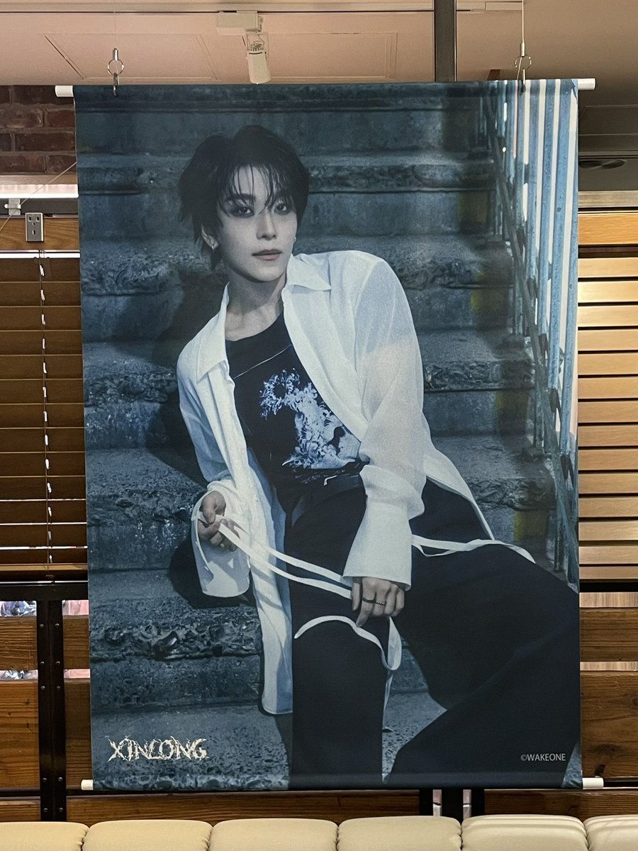 lee_____long's tweet photo. タワレコカフェちょー楽しかった！
トレカも交換できて良かった♡ https://t.co/YTd0mHz80a