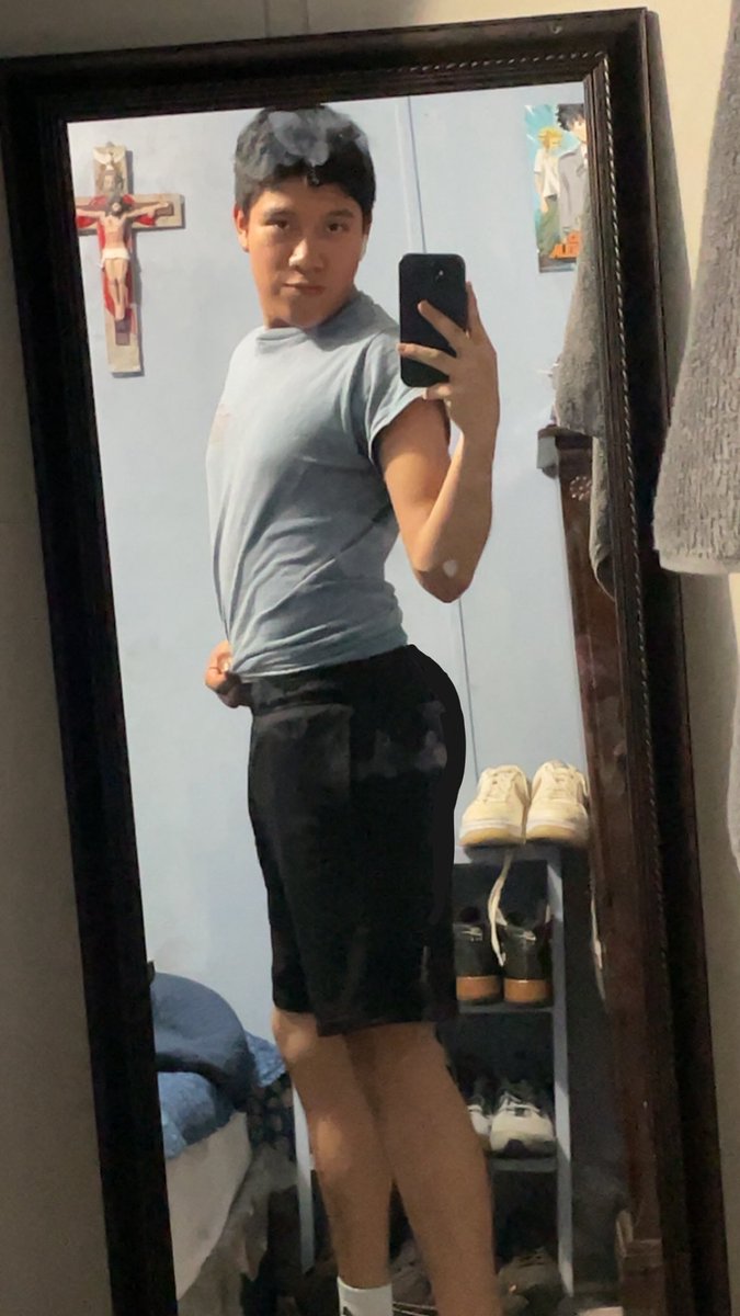 Itsanobrayner's tweet photo. Ok ignore my ass, what we need to focus on is the performance north west gave recently, I wanna know yalls thots💜 before I say my bs #stantwitter https://t.co/9UnCDQJroh
