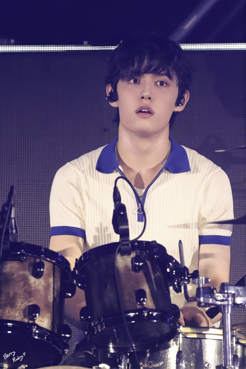 BerryRuby627's tweet photo. 20260906 Sound planet festival 

#AxMxP #에이엠피 #CRU #크루 https://t.co/SK2G8Gbyo9