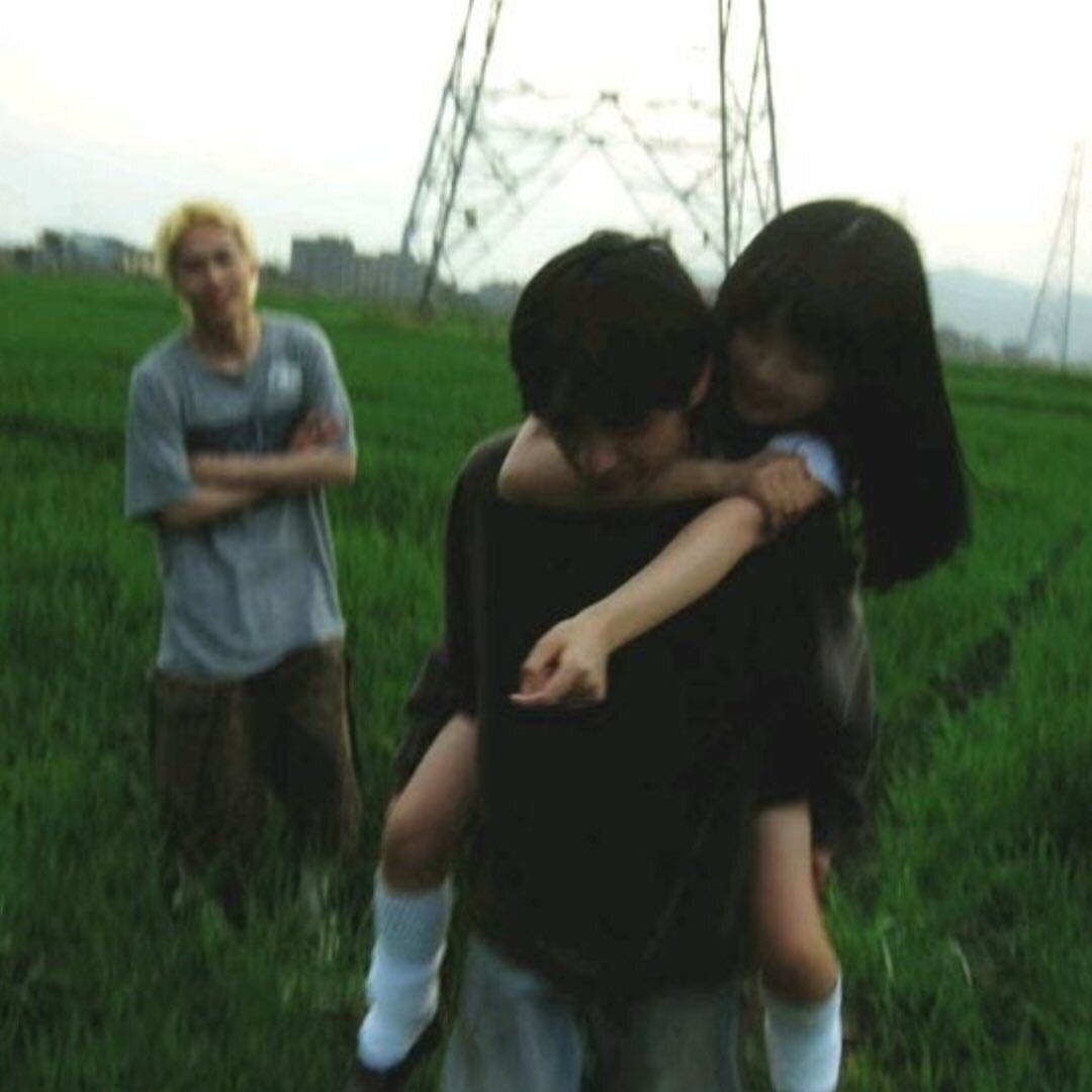 old_memory's tweet photo. All About Lily Chou-Chou (2001) https://t.co/7afZX2aBa9