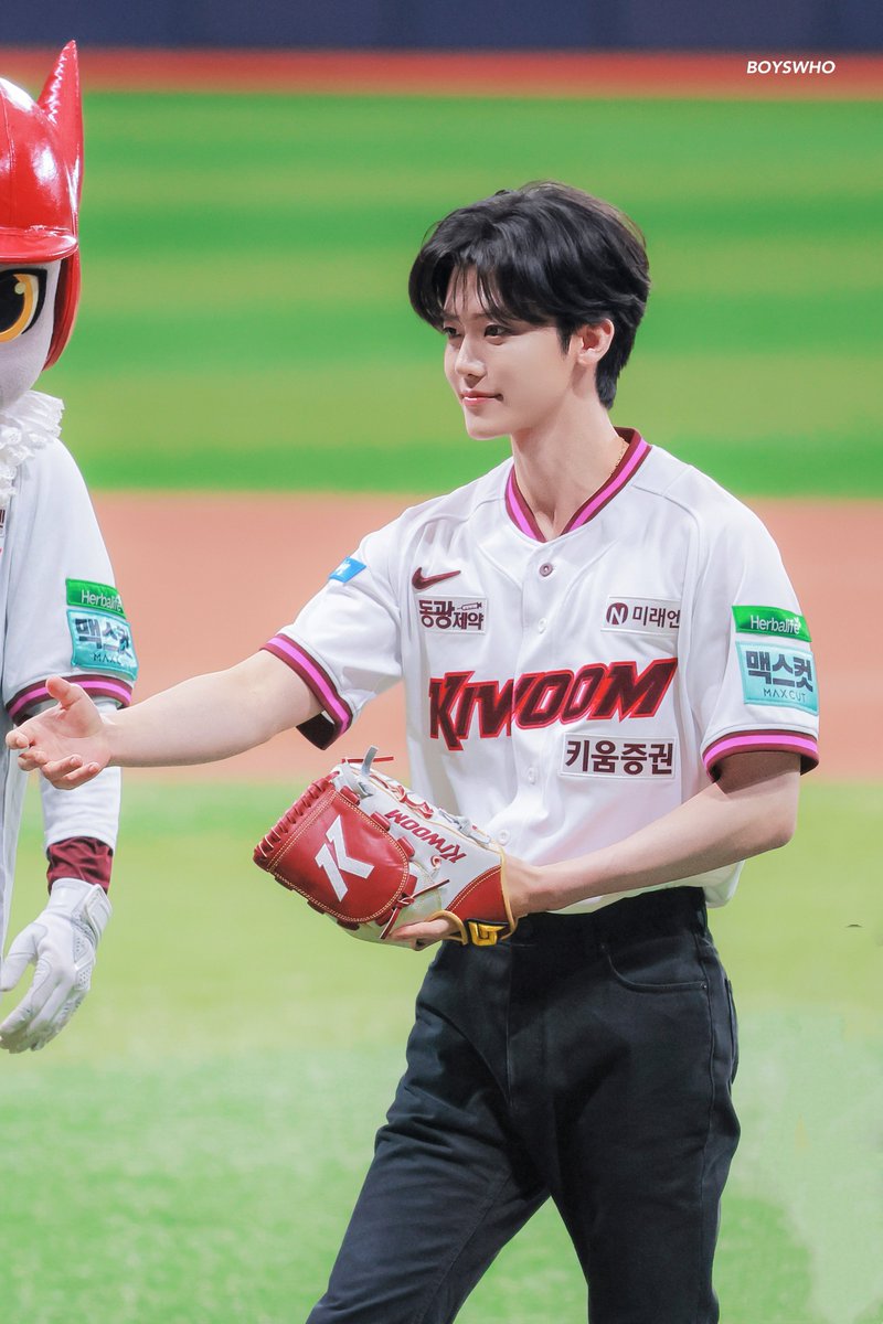 boyswho99's tweet photo. 0906
𝟒𝟐
#재민 #JAEMIN #NCTDREAM https://t.co/pKKw2MOYaA