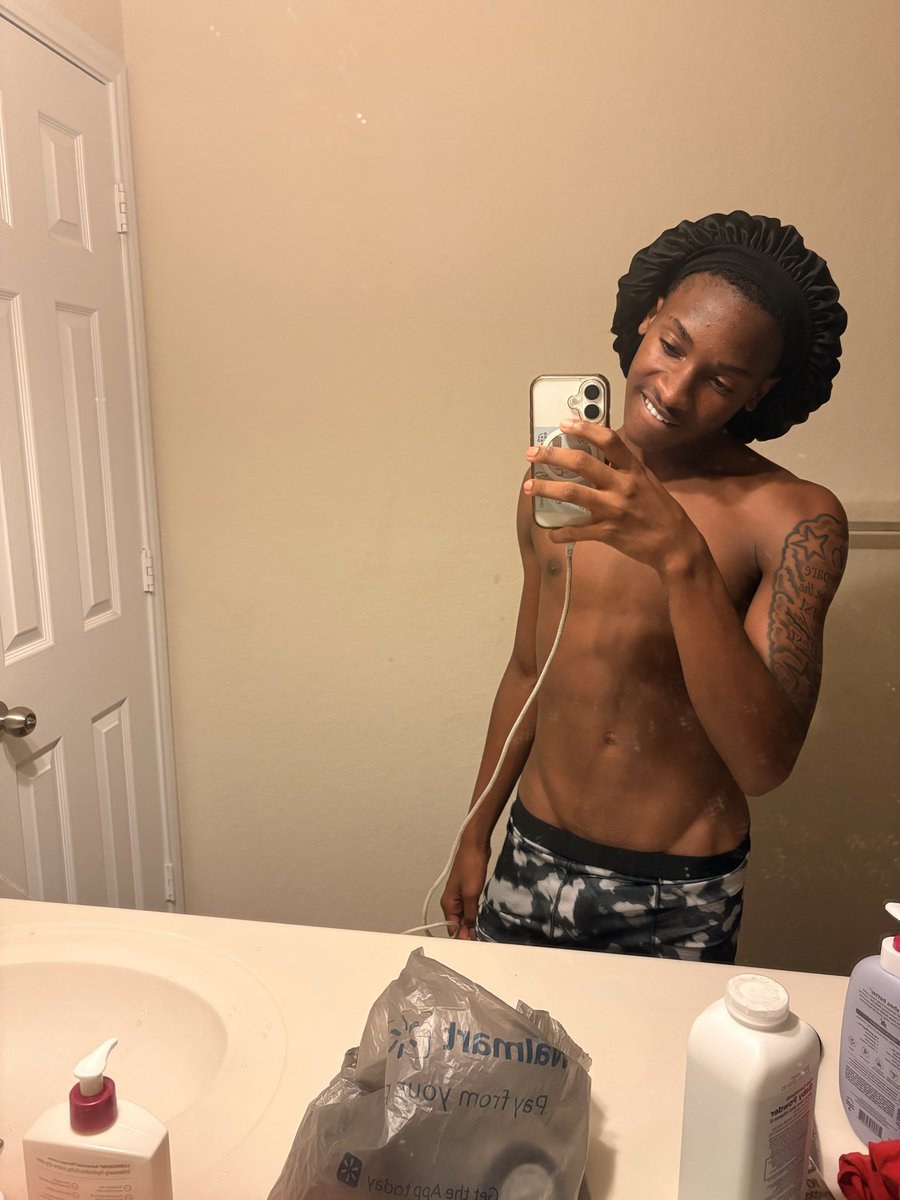 StephensCa26012's tweet photo. Come here 😩🫵🏾🫵🏾 #mlm #mlw https://t.co/B96csZD0Df