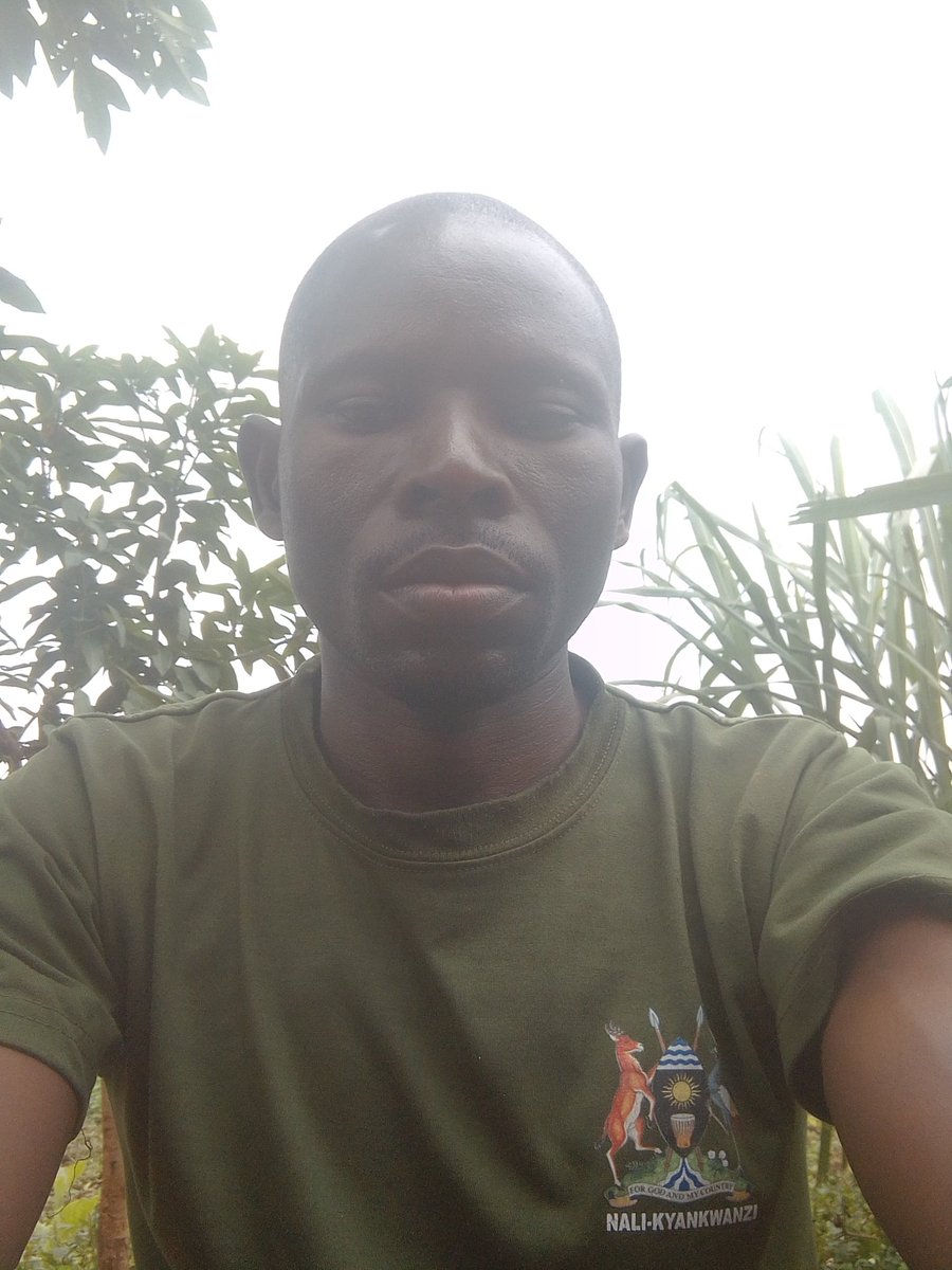 JosephTwebaze88's tweet photo. I take this opportunity to thank God for giving me more life.. https://t.co/amaWHiUwlx