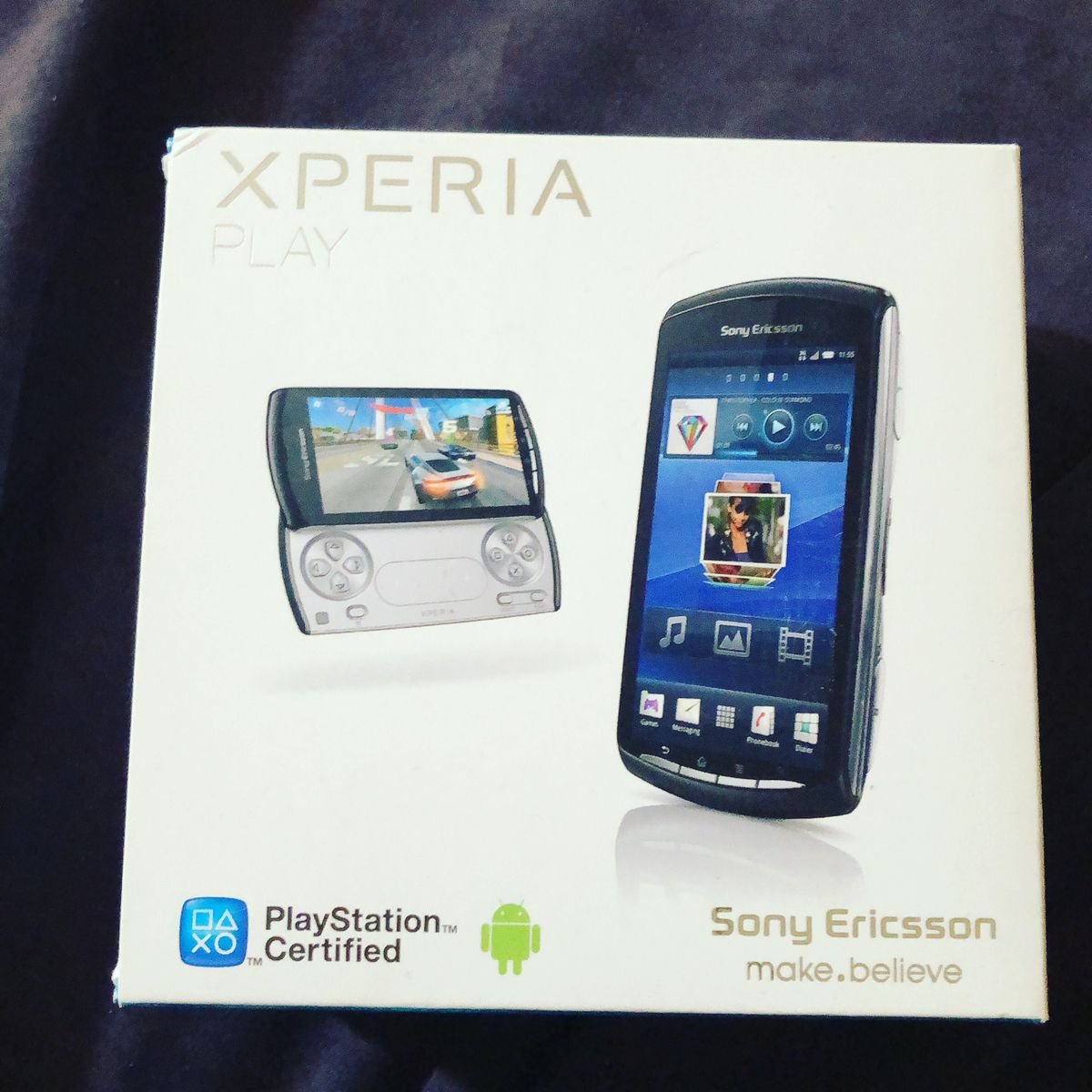 GameGauntletX's tweet photo. The PlayStation Phone was a fever dream https://t.co/LvOVjnbukn