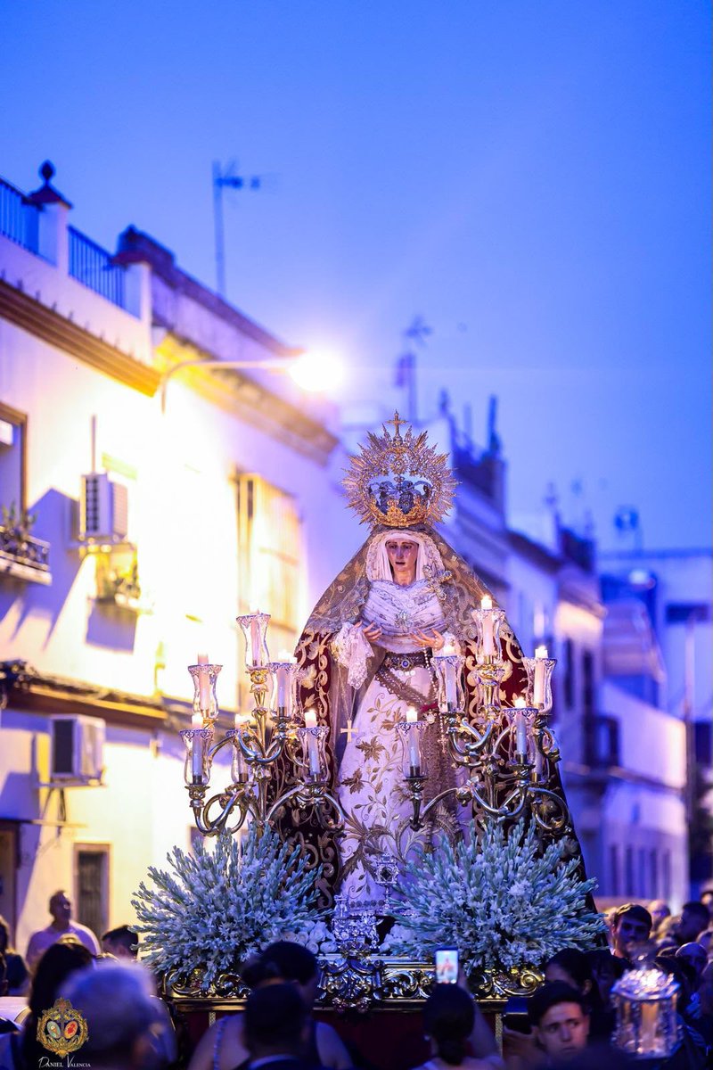 DoloresdelCerro's tweet photo. El rosario de la aurora con la Santísima Virgen de los Dolores se ha celebrado ininterrumpidamente desde 1980 cada primer o segundo domingo del mes de septiembre, siendo solo de carácter interno, por la pandemia, en los años 2020 y 2021.

#SeptiembredeDolores2026 https://t.co/aD65pBFYf8