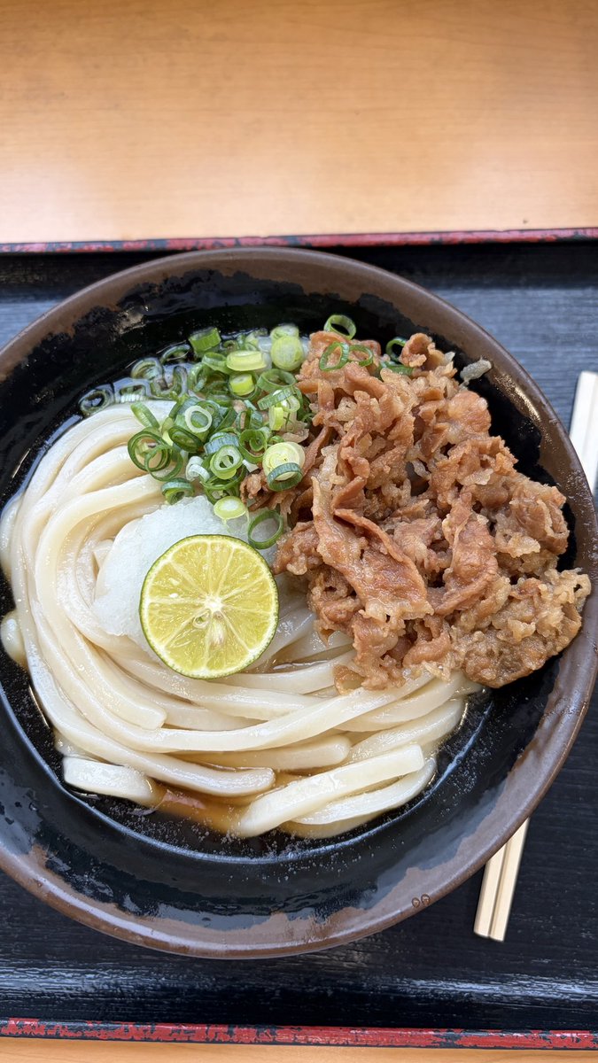 menderusuzo's tweet photo. 肉ぶっかけ ひや大

まだ強くなれる。はず https://t.co/1Mq7xYGH4t