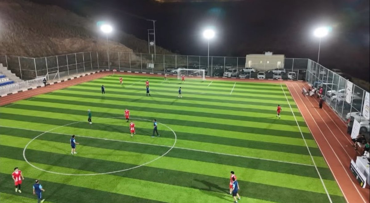 mosgovsa_live's tweet photo. ⚽ وفاءٌ يُخلّد الذكرى، وروحٌ رياضية تجسّد أسمى معاني العطاء.. ختام بطولة "صيف ميسان" لكرة القدم، تكريماً لرحلة الرياضيين السابقين - يرحمهم الله - وتعزيزاً للتلاحم المجتمعي 🤍✨

📍 مكتب محافظة الطائف
🤝 بالتعاون مع جمعية المهارة الرياضية https://t.co/QVjNb4Wqp9
