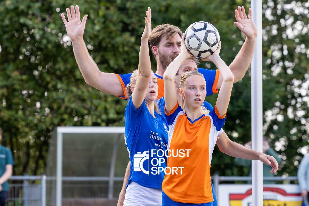 dwa_argo's tweet photo. DWA/Argo start competitie met verlies. In Winsum was Stadskanaal na 6-11 ruststand en een spannende tweede helft met 16-18 de baas. Foto: Nicky van der Hoek. Zie verslag op https://t.co/i98po8fX0D https://t.co/frrBj0ntNi