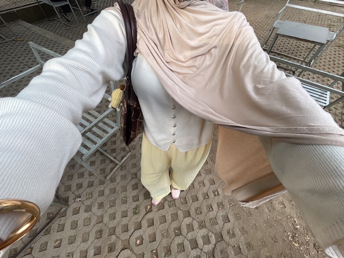 Reevgcx's tweet photo. cowo klo liat cewe pake jilbab nonjol gini suka kepikiran apa? please jawab https://t.co/9ZDvPdyrLS