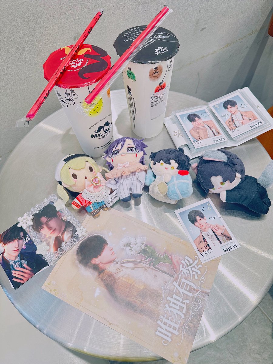 momokatsukuyomi's tweet photo. 恋と深空のレイさん推しの大切な友達と一緒に、レイさんのお誕生日をお祝いした🎂☃️❄️✨ほんっとに素敵すぎる一日を過ごせて幸せだったɞ̴̶̷̥⩊ɞ̴̶̷̥🩵💭 https://t.co/JTPaaoPbyJ