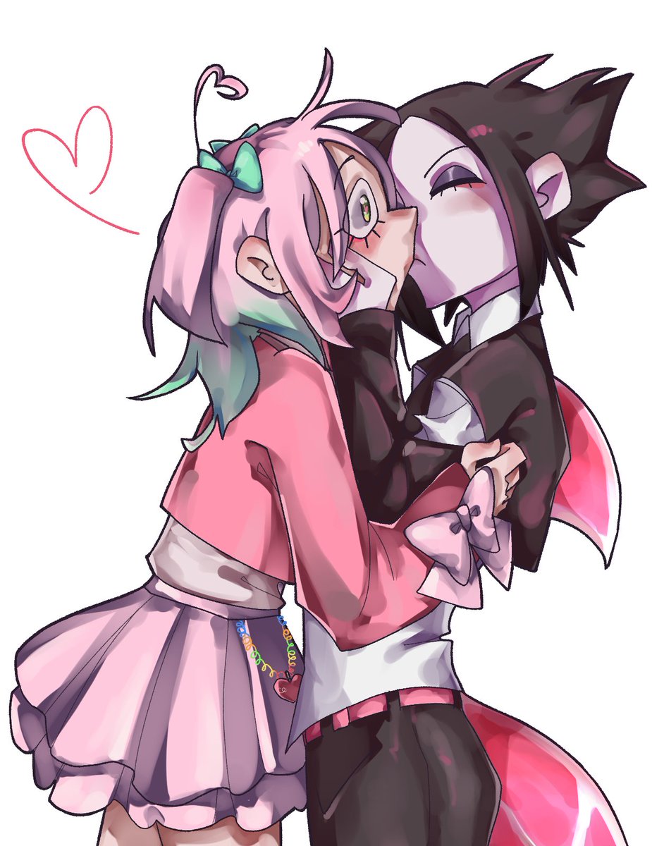 UUmitea74701's tweet photo. Meet Peach and Shark, two of my absolute favourite OC ☆⌒(≧▽​° )

and they meet... („ಡωಡ„) https://t.co/LqHa07pPW6