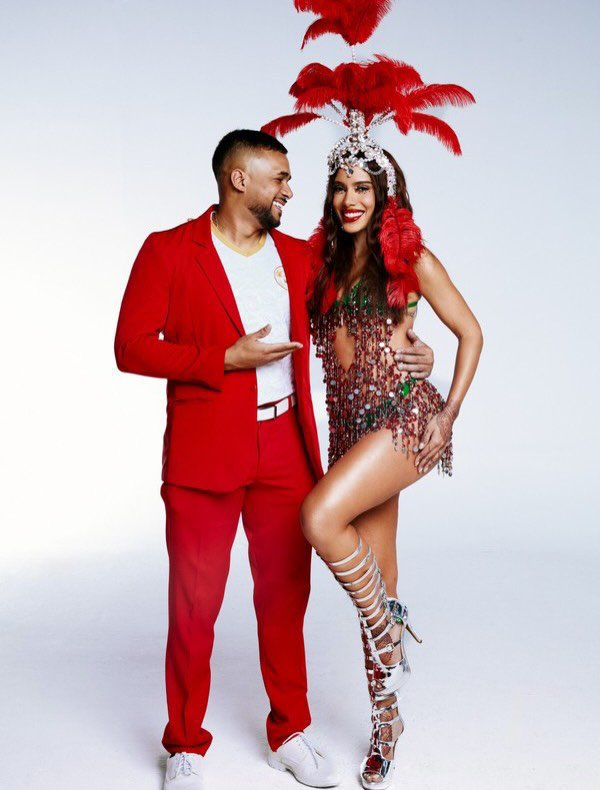 RedeAnittaBRs's tweet photo. 🚨 É ELA! Anitta é anunciada como nova rainha de bateria da Grande Rio para o Carnaval 2027. https://t.co/ZUhL3KKBAE