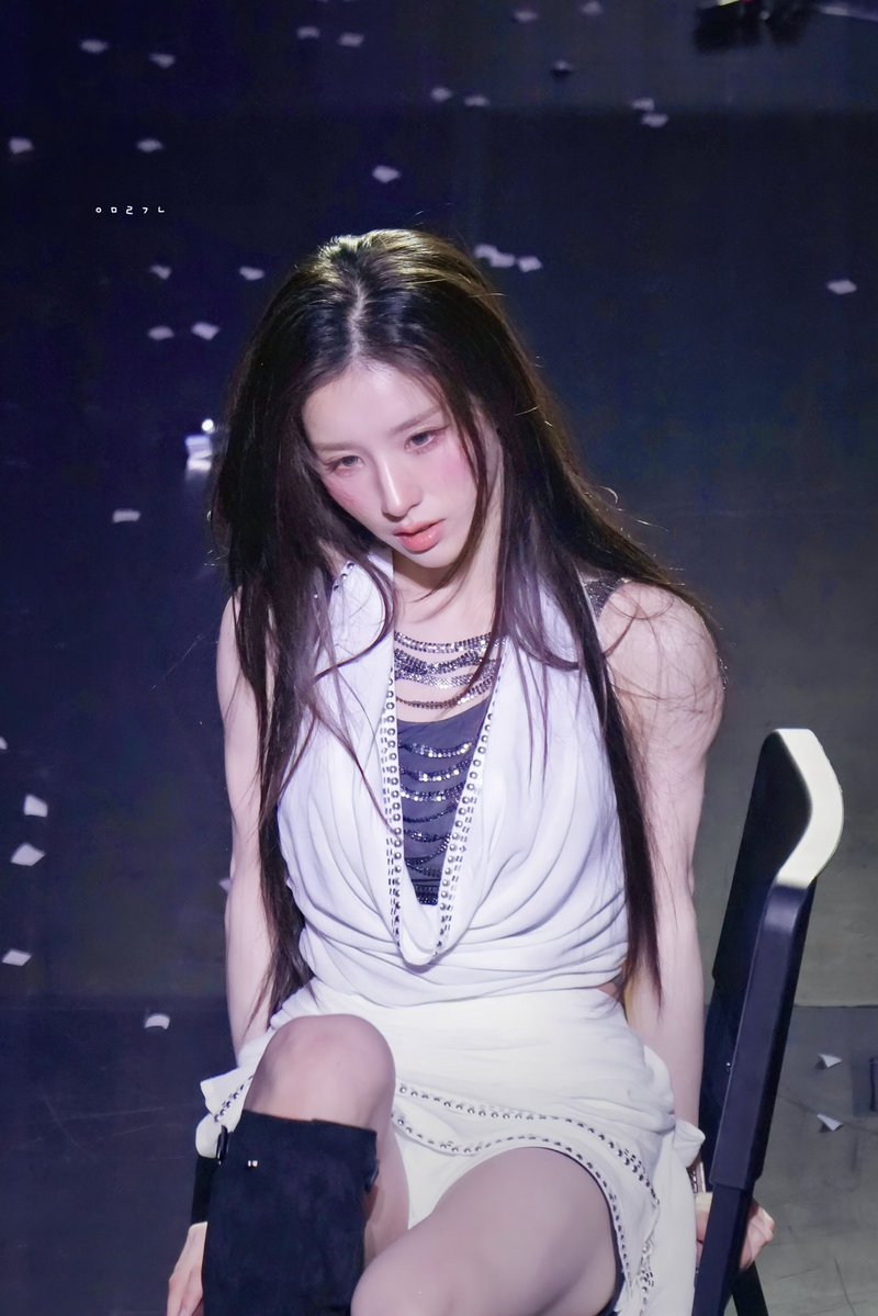 m1nchono_'s tweet photo. 260906

#아르테미스 #ARTMS
#희진 #HEEJIN https://t.co/8MlN7UivcB