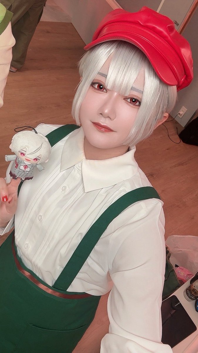 _Ramcos_'s tweet photo. cos/🌈🕒/🎻🛵
お花屋さん併せでした💐楽しかった〜🥰 https://t.co/YDD7Y7PWsl