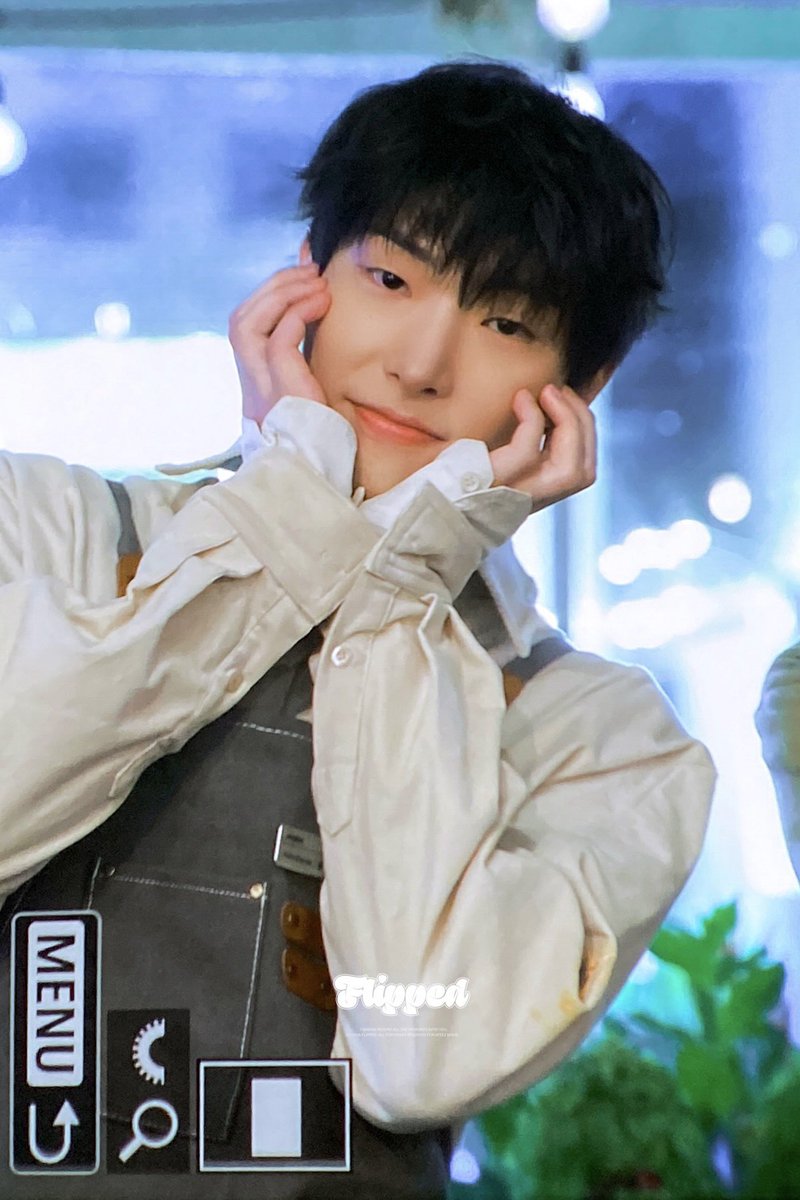 flipped0809's tweet photo. 260906 누가꽃이게~??
#ATEEZ #에이티즈 #MINGI #민기
#송민기 #널설레게해줄게 https://t.co/dOhVikCBb5