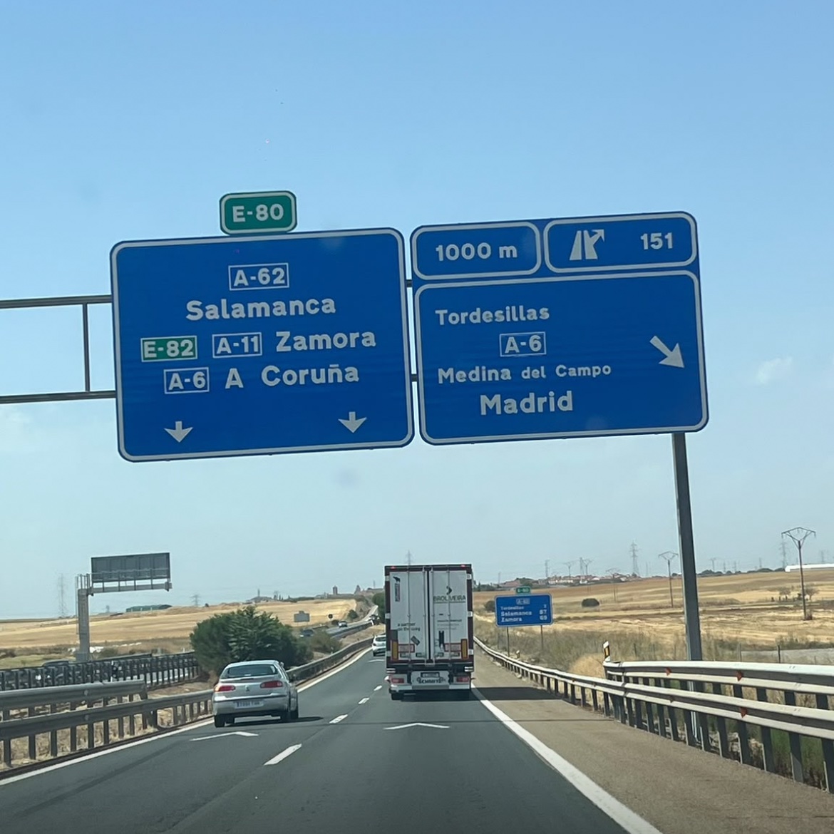 UDLAwayFanClub's tweet photo. 📍ZAMORA on TOUR

#UDLog https://t.co/sK0xCbzElE