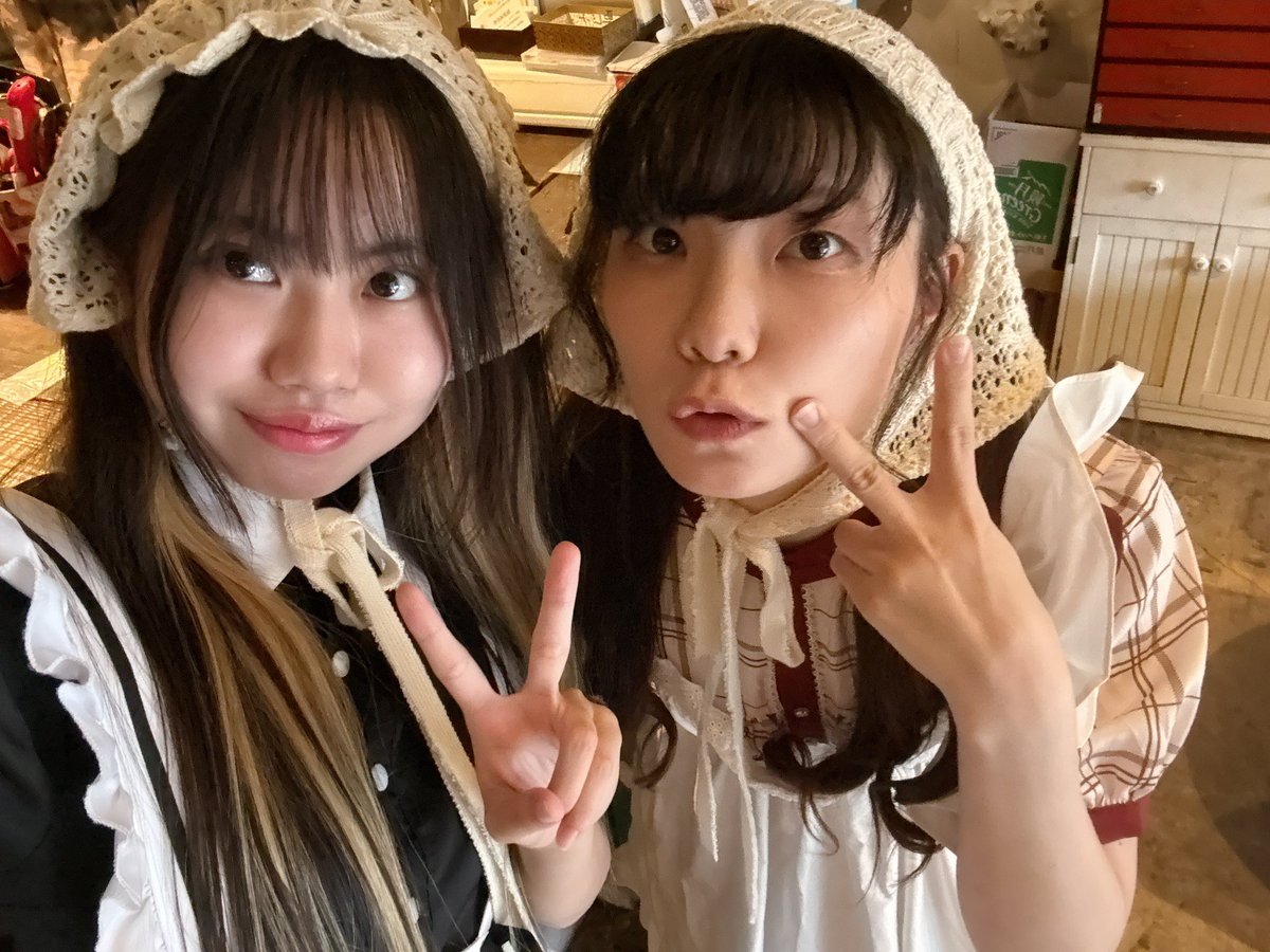 Suzuopho's tweet photo. らなさんとツーショとれました😭😭😭😭
嬉しすぎる😭😭
本日はありがとうございました！！！
初めましての方とも出会えて嬉しかったです！！ https://t.co/wjo1WZtMVz