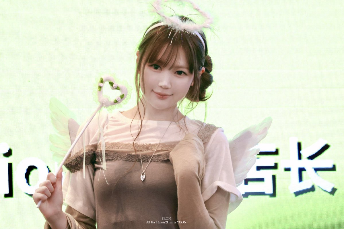 peon419's tweet photo. 260801

my angel🪽

#Hearts2Hearts #하츠투하츠 #YEON #YE_ON #예온 https://t.co/xlKfhhjdQn