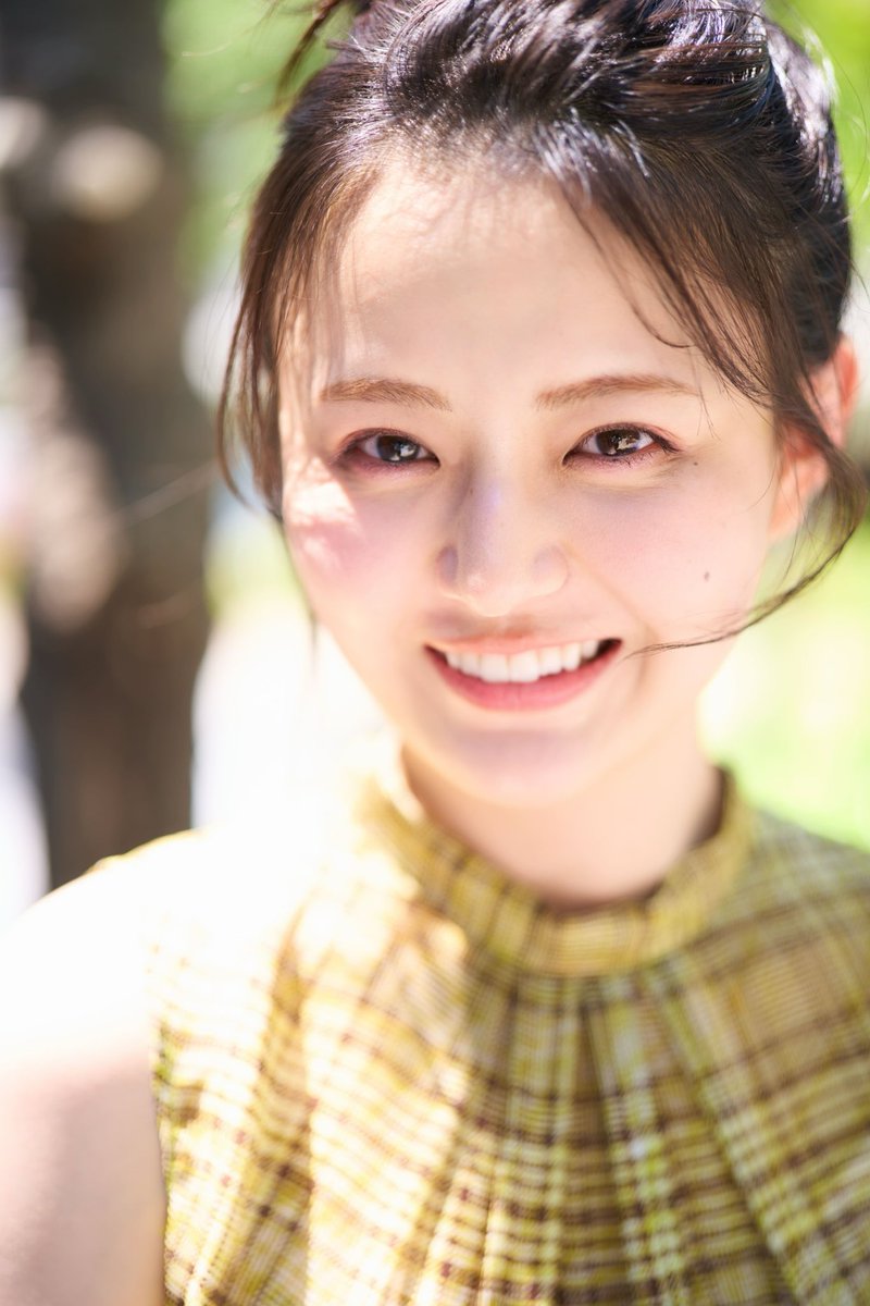 HORIPROMEGURO's tweet photo. #園田あいか　Catch up⑥

本日9月6日(日)25:00〜放送の
連続ドラマ「カガミタタリ」で
主演の桐山菜月役を園田あいかが演じます🌙

菜月が通う高校で不審死が相次ぐ、、、
鏡の向こうに潜む“何か”。
そして、そこに映し出されるのは――。
恐怖が忍び寄る、戦慄のミラーパニックサスペンスホラー🪞⚡️

ドラマ「カガミタタリ」は、TOKYO MX2にて
9月6日(日)25:00～放送スタート予定です📺

是非ご覧ください🪞

【園田あいか(そのだ・あいか)】
2002年9月3日生まれ。熊本出身。
マドリード国際映画祭 最優秀外国語短編映画賞を受賞した映画『Smile』(21年)にて初映画出演、初主演を果たして、俳優デビュー。25年6月にホリプロ所属を発表。以降、NHK『テミスの不確かな法廷』、TBS系『時すでにおスシ!?』(26年)などに出演。9月からはTOKYO MX２『カガミタタリ』でドラマ初主演、フジテレビ『お前のほうからキスしてくれよ』への出演を控える。

#ドラマカガミタタリ
#本日のお園さん
#horipro