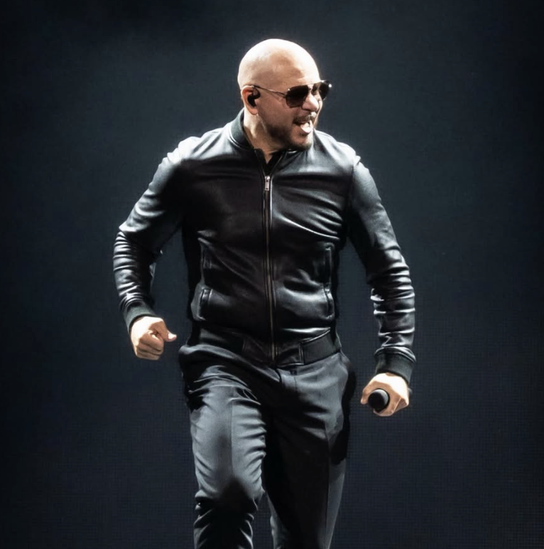 hifmradio's tweet photo. Pitbull is releasing new music. https://t.co/BR9OJBDQVQ https://t.co/mVJaLZMQmN