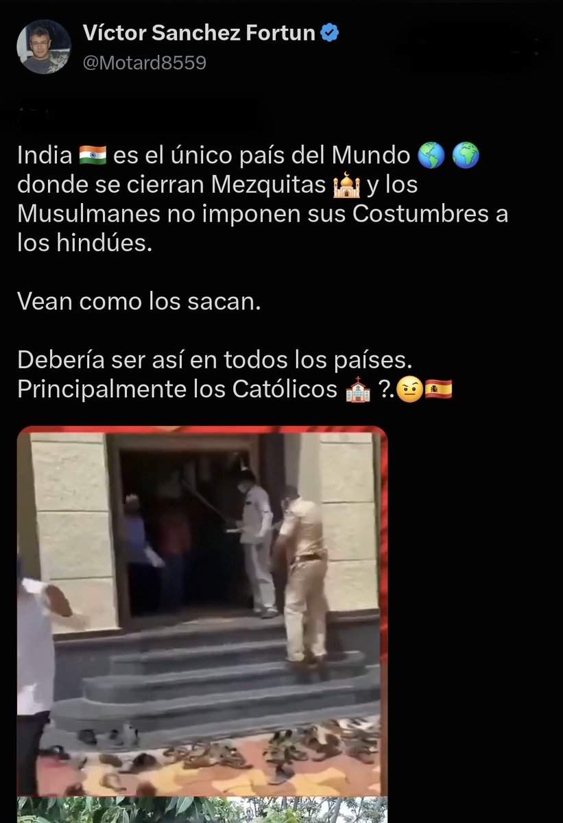 Lea_Stiller's tweet photo. 1/2

⚠️ False context.

The video is not recent. It was filmed in Belagavi, India, on March 26, 2020, during the COVID lockdown.

Police acted against people leaving a mosque after prayers for violating lockdown restrictions.

#India #COVID19 #Context

👇 https://t.co/HjtnbHQtYX
