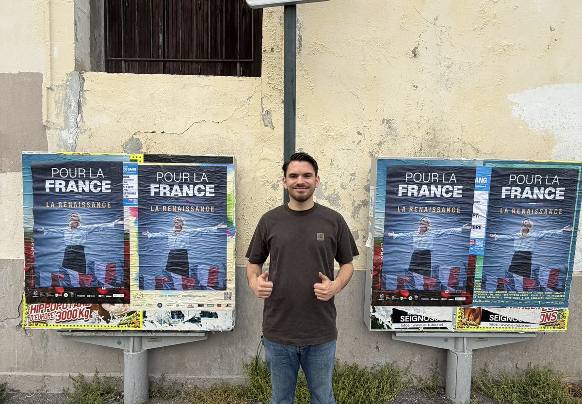 JarraudT's tweet photo. Dès l’aube, mobilisés des Hauts-de-Sainte-Croix au Petit Bayonne !
La renaissance de la France s’affiche partout.
Rejoignez-nous ⬇️
https://t.co/qMh79geKrr https://t.co/dbqpxvfVpU