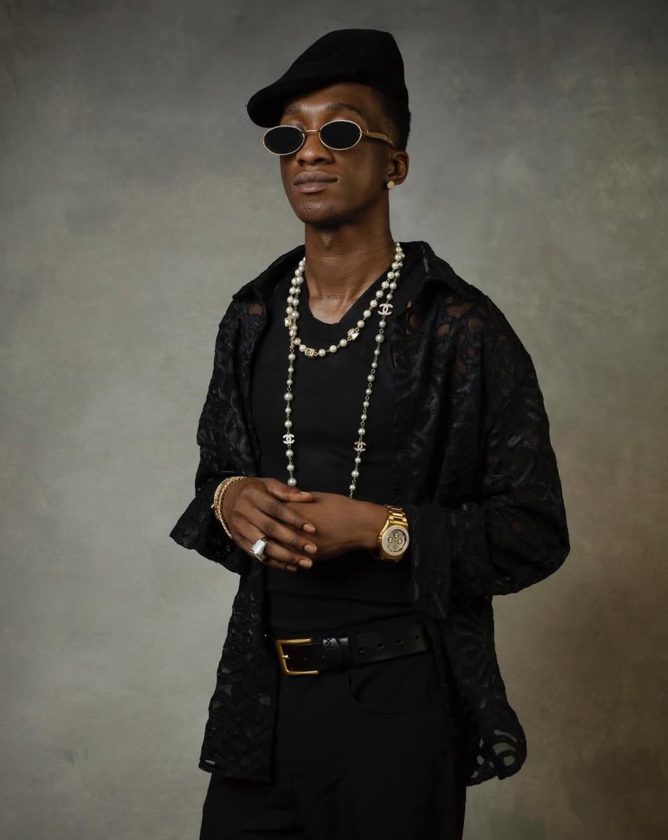 hypetribeng's tweet photo. 🚨 Mavo has now recorded 6 #1’s on the Apple Music Nigeria Top Songs Chart in 2026 🇳🇬

Find My Babe 🆕
BB Lifestyle
Big Bum Bum
Mofe
Tumo Weto
MONEY CONSTANT

— He ties Asake as the artists with the most #1 songs on the Chart in 2026 👏🏽 https://t.co/iJAHtdtCgD
