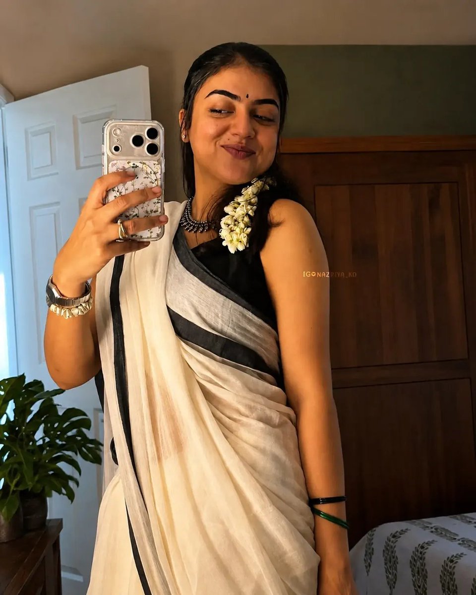penn_veriyann's tweet photo. Nazriya😋💦.. https://t.co/lmSBV4CHm1