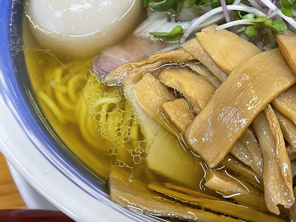 FATNao1's tweet photo. 中華そば半ざわ＠西巣鴨
半ざわの日
キジ出汁ラーメン塩‼️

上品かつ奥深い味わい‼️

トッピングも頗る良き‼️

頬が落ちるような旨さ💯😋
頬が落ちるような美味さ💯😋

ご馳走様でした😋😋😋

ご馳走様でした😋 https://t.co/ZThJcLZe0X