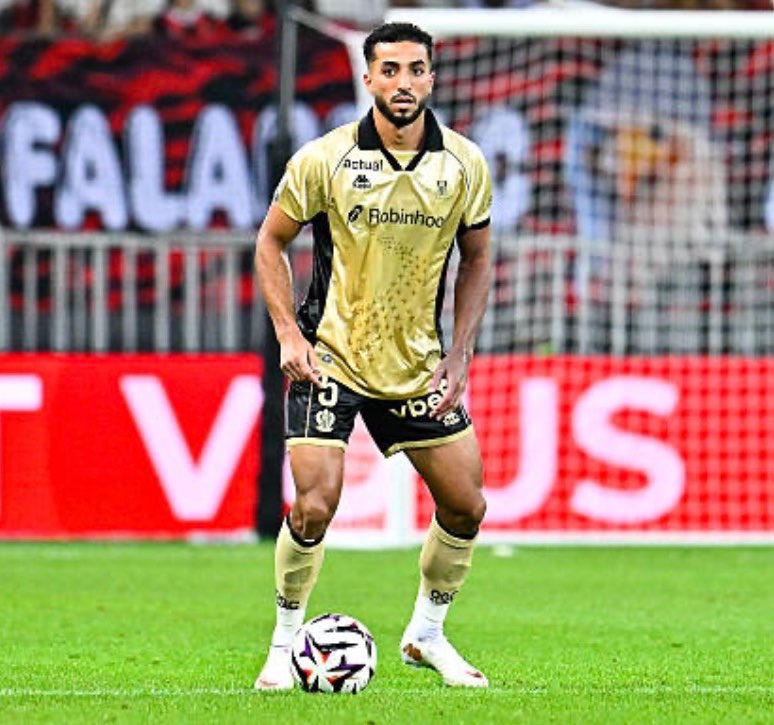 onzemasr's tweet photo. 🌟 Abdelmonem avec l’#OGCNice hier face au Mans : 

👟 98 ballons touchés 
⚡️ 1 interception
🦾 5/8 duels remportés
🚀 4 récupérations
🎯 92% passes précises
🛡️ 1 tacle réussi

📊 Note @sofascore : 𝟳,𝟮/𝟭𝟬

Encore un match solide du défenseur égyptien ! 👊🏼🇪🇬 https://t.co/8DWTinsApq