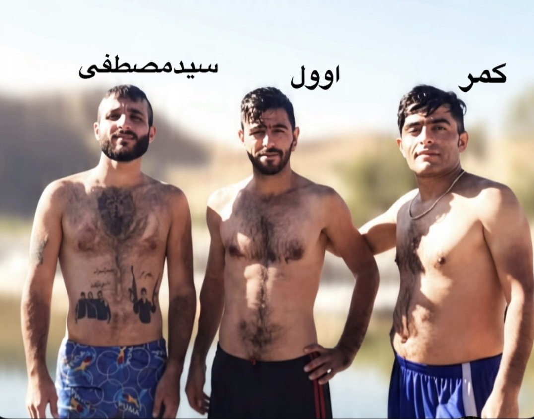 jananpanah's tweet photo. "شیرون بختیاری"
وطن بسوزد و من در خروش جوش نباشم ،
خدا کند که بمیرم و وطن فروش نباشم ،
خدا کند که بیافتد سرم به دامن میهن ،
ولی به روز خطر بار روی دوش نباشم،
سرداران بختیاری ایران زمین 
نام و یادتان جاودانه. 
#اوول_کورکور 
#کمر_طهماسبی 
#سیدمصطفی_احمدپور https://t.co/enTVBIUXfD