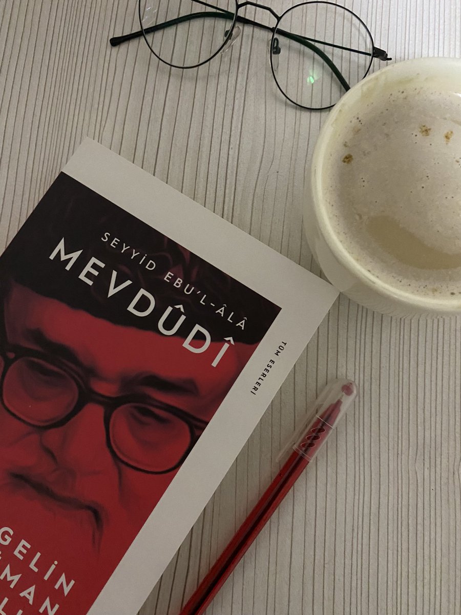 SinemTekinMH's tweet photo. Hocamızla, Semra Hocam’la, eşimle ve Furkan gönüllüleriyle beraber kitap okumak… 📖

#HocamlaOkuyorum 
AlparslanHocaya Ozgürlük
SemraHocaya Ozgürlük
FurkanHareketi Tertemizdir https://t.co/Sl14xLkVW8
