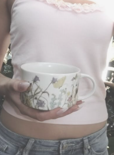 millietwt's tweet photo. september 6~ 645kcal, black coffee, 1/4 of a boiled egg, 1 piece of bacon, sugarfree redbull, half a green apple with cinnamon, low sugar protien bar, 1 piece of a mandarin, peppermint tea with no sugar and spaghetti bolegnese https://t.co/G36UckiWSi