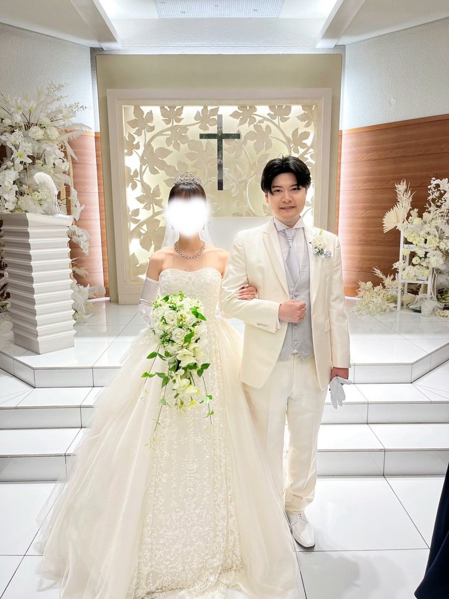 akak_ssbu's tweet photo. 結婚式やってきた‼️
夜は引用の企画やるぜ🤩

うおおおお2段ケーキ作るから見にきてね😍 https://t.co/Odcv39tSIo