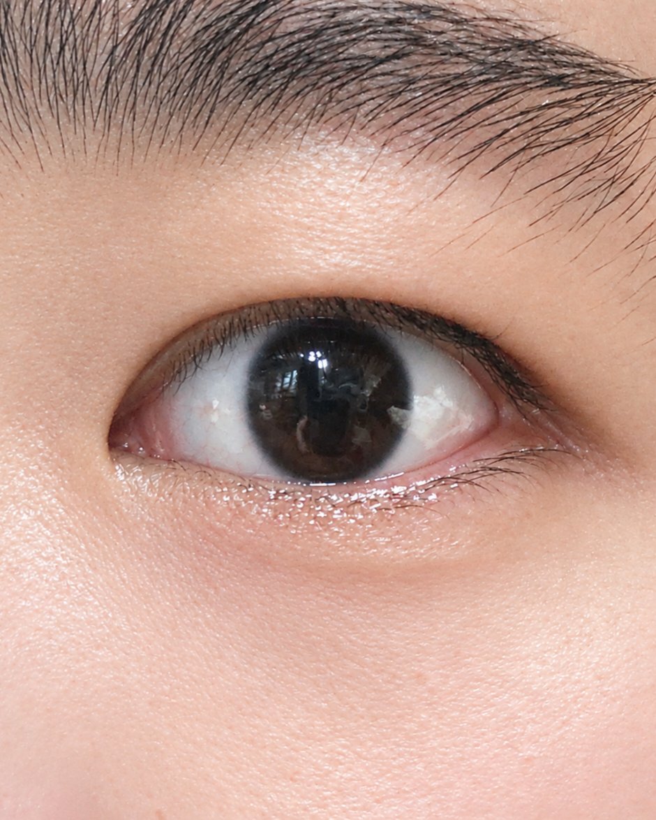 Lukami_TH's tweet photo. Vtuber eye &amp; IRL eye kub

ごめんね、あんまり可愛くなくて…😭 https://t.co/sfDFJMW8wI